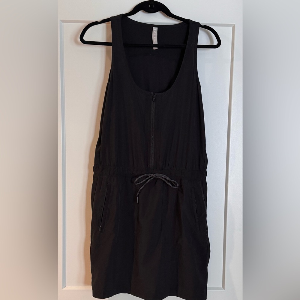 Athleta Black Sleeveless Zip-Front Drawstring Dress